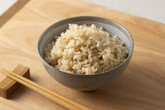 玄米は栄養が豊富？健康に良いと言われる理由と注意点を解説